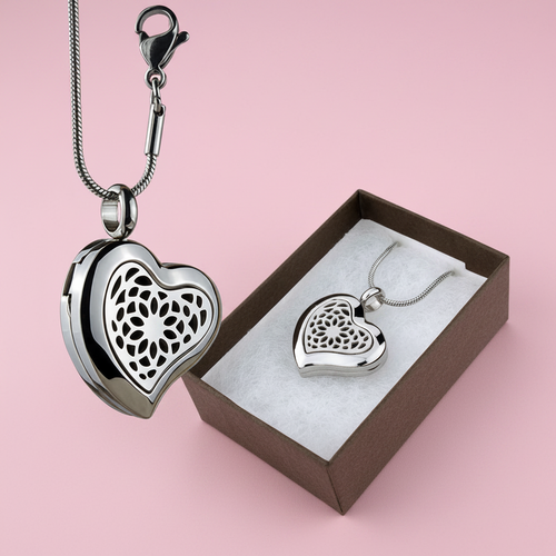 Aromatherapy Locket – Heart